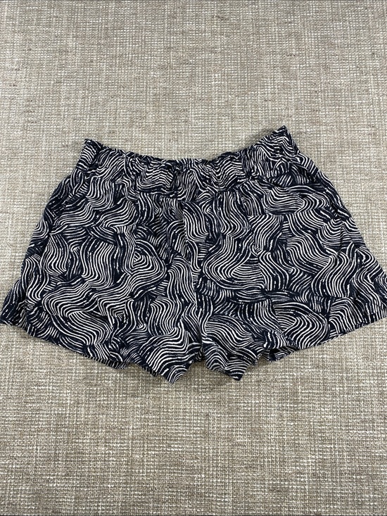 a new day Pants - a new day black and White Wave Print Elastic Waist Athletic Shorts